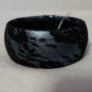 New! Mar y sol lace bracelet!